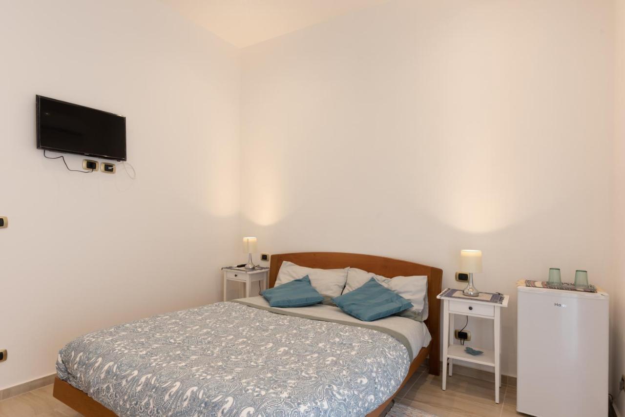 Il Priscio Apartment Bari Luaran gambar