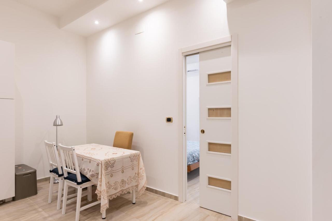 Il Priscio Apartment Bari Luaran gambar