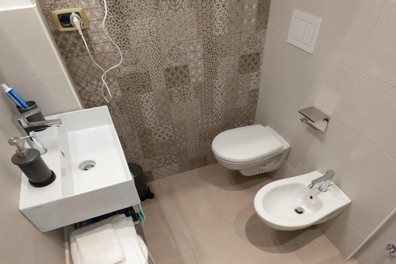 Il Priscio Apartment Bari Luaran gambar